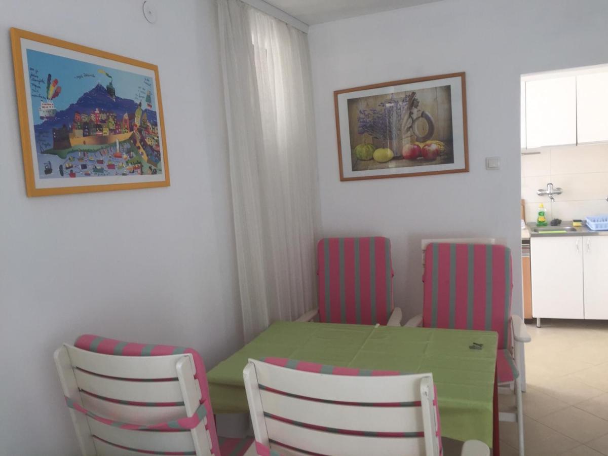 Apartment Perla - 150M From The Sea 诺维·维诺多尔斯基 外观 照片