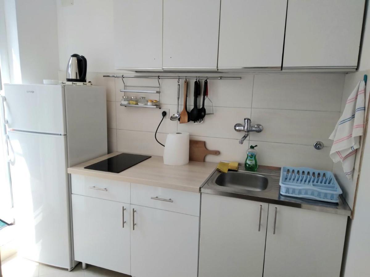 Apartment Perla - 150M From The Sea 诺维·维诺多尔斯基 外观 照片